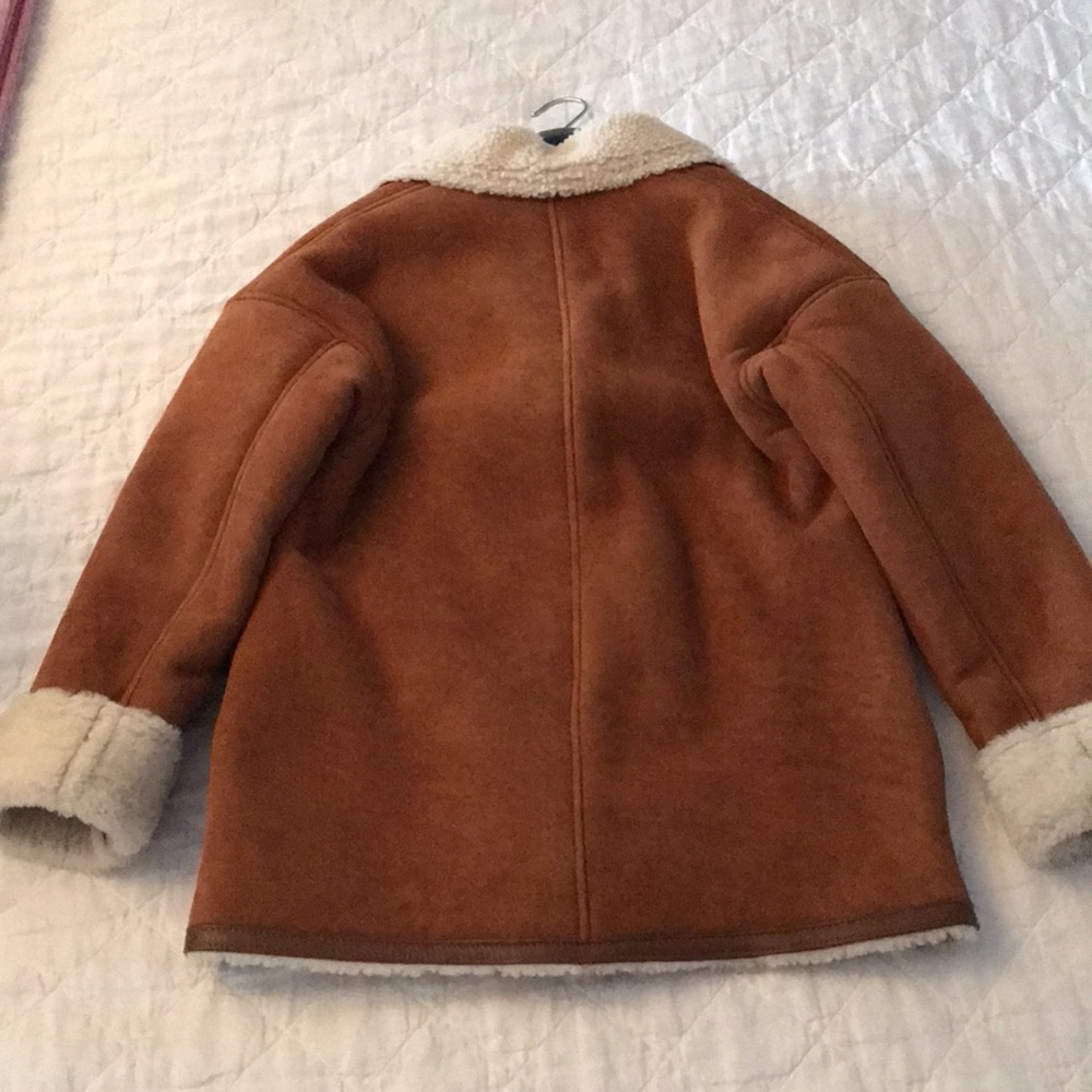 Celtic Co Classic Shearling Jacket. Whiskey - Picture 8 of 16